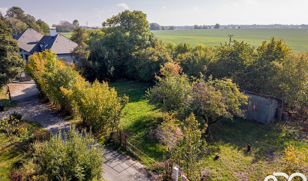 Prodej stavebního pozemku 673 m², Vestec – náhled fotky 8