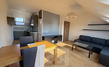 Pronájem bytu 3+kk 67 m²