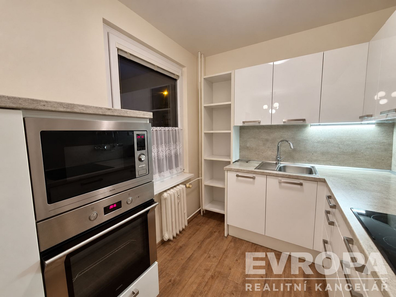 Prodej bytu 3+1 61 m² – fotografie 3