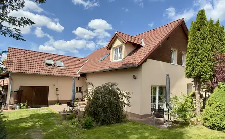 Prodej domu 214 m² s pozemkem 611 m², K Vršíčku, Stará Huť, okres Příbram