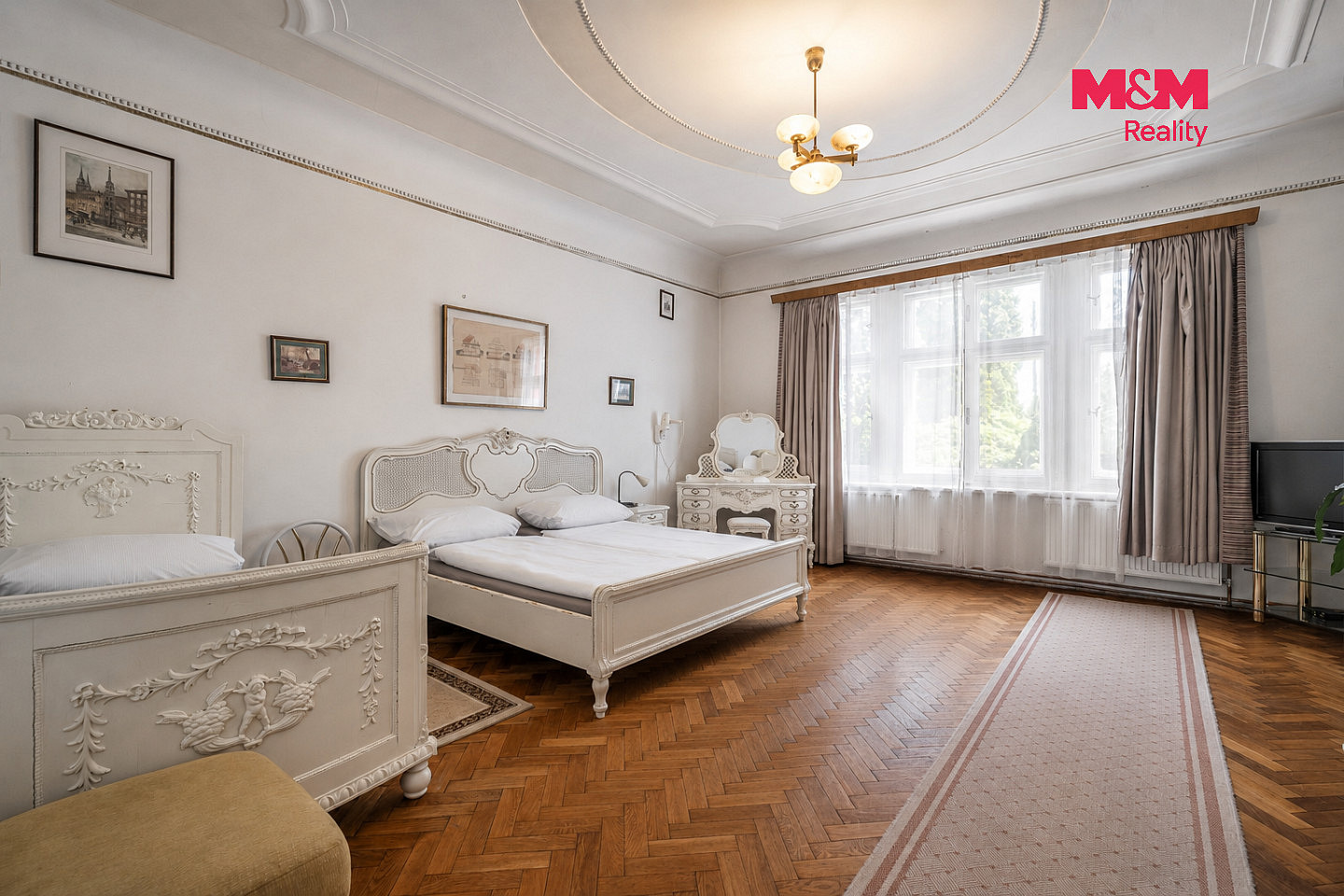 Prodej ubytovacího objektu 550 m² – fotografie 2