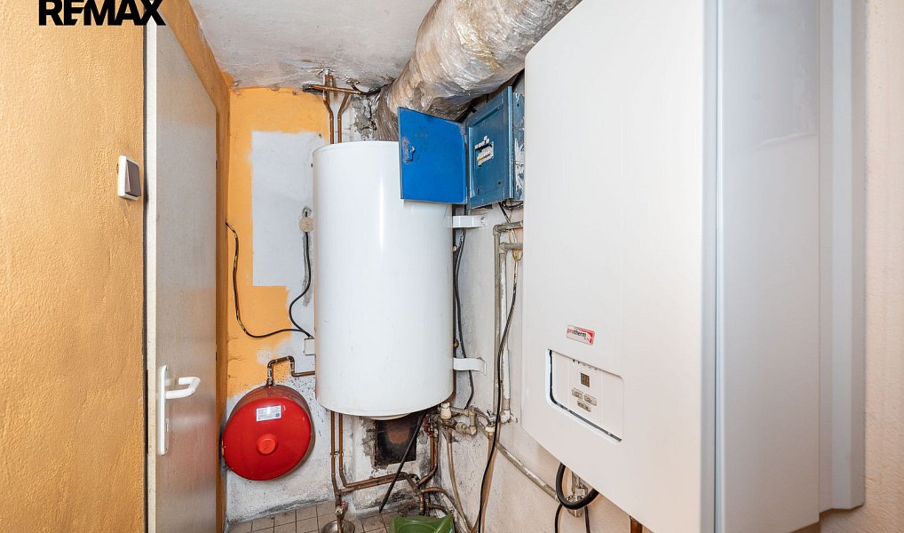 Prodej domu 237 m² s pozemkem 27 969 m², Šindelová – náhled fotky 12