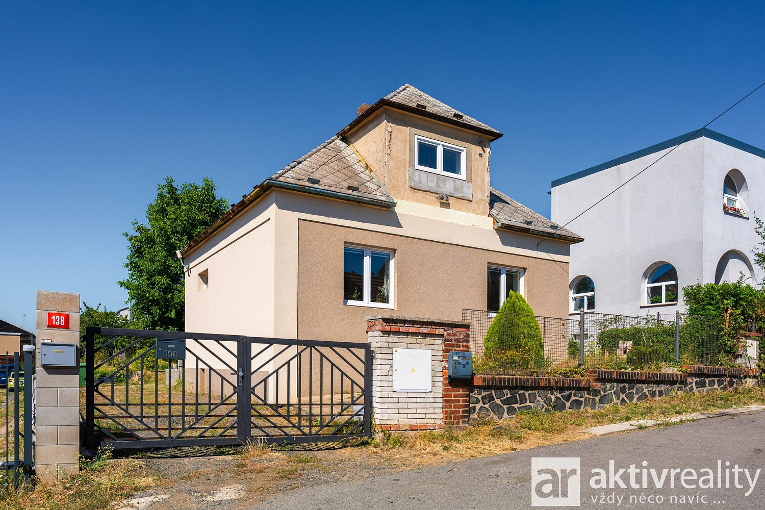 Prodej domu 112 m² s pozemkem 628 m²