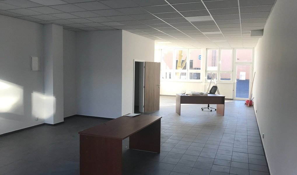 Pronájem obchodních prostor 90 m², Litvínov – náhled fotky 4
