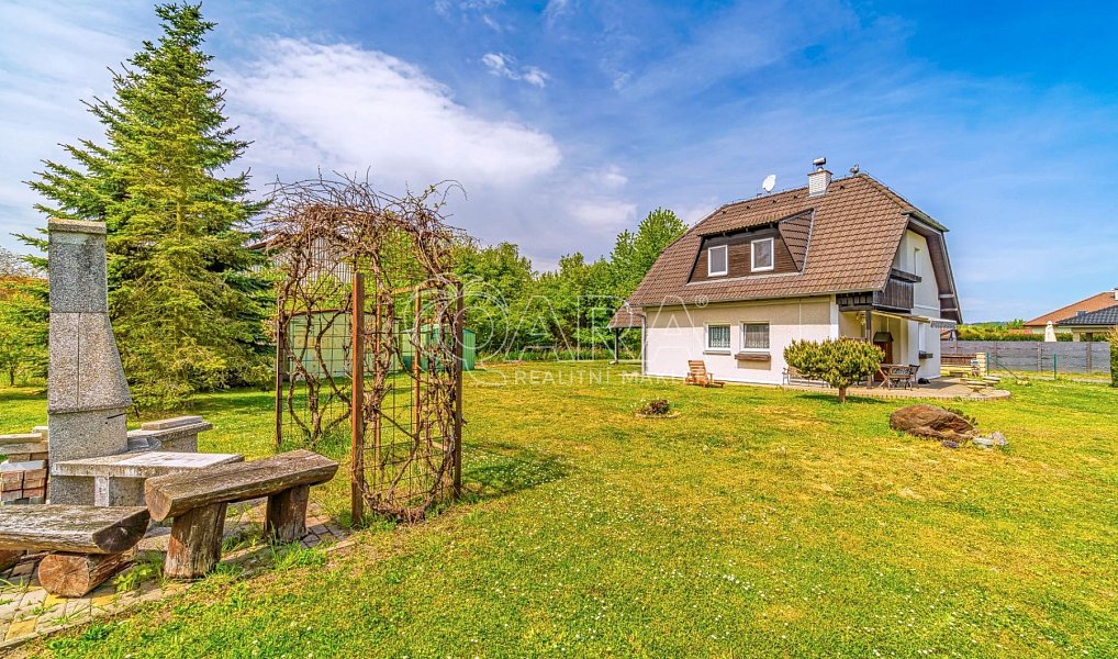 Prodej domu 113 m² s pozemkem 2 329 m², Nová Ves – náhled fotky 8