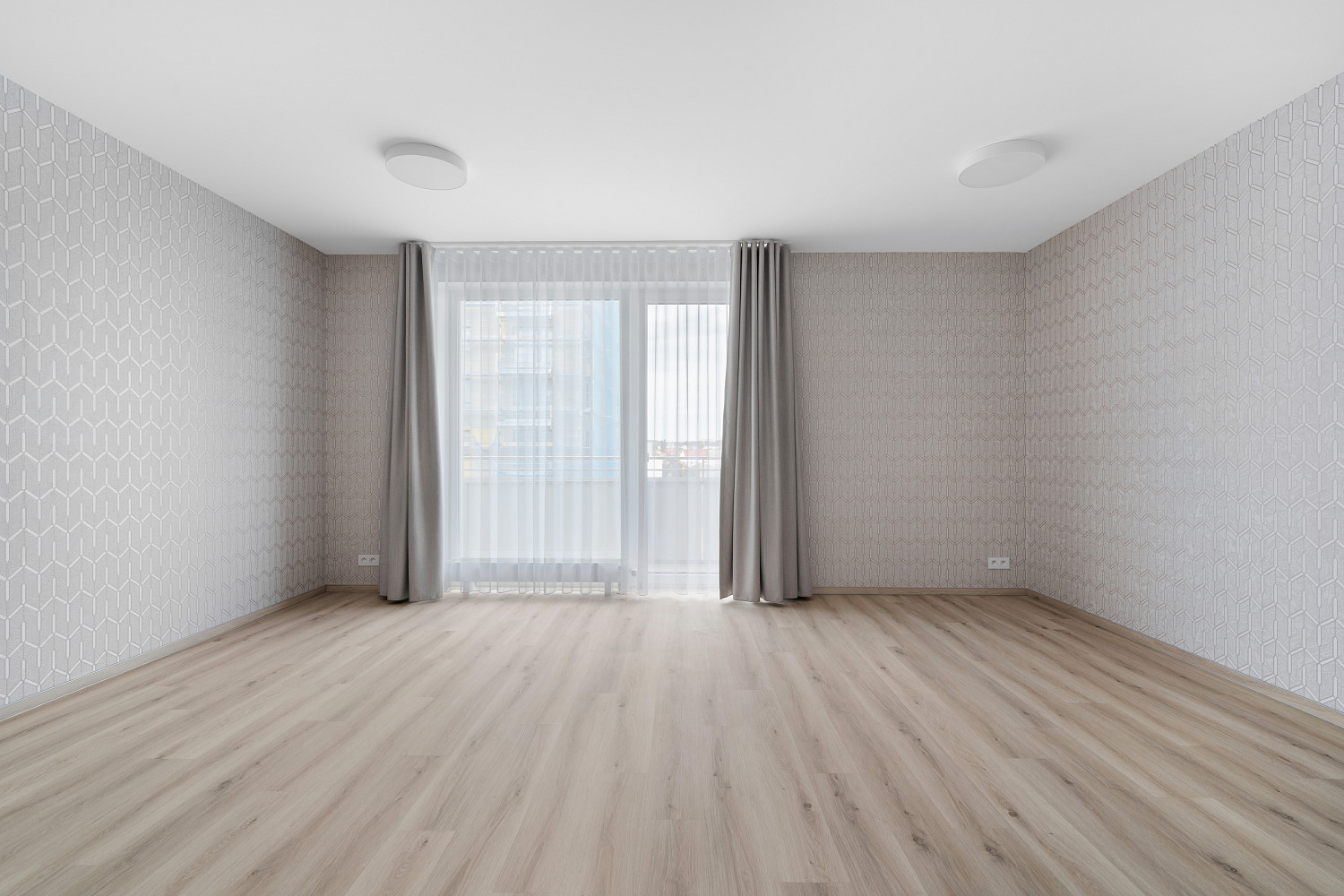 Pronájem bytu 1+kk 40 m² – fotografie 3