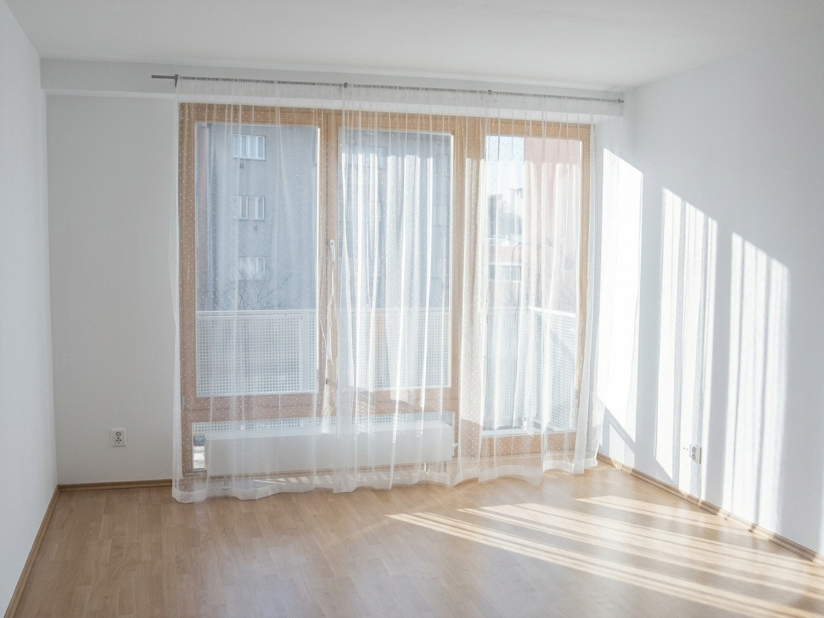 Pronájem bytu 2+kk 59 m² – fotografie 2