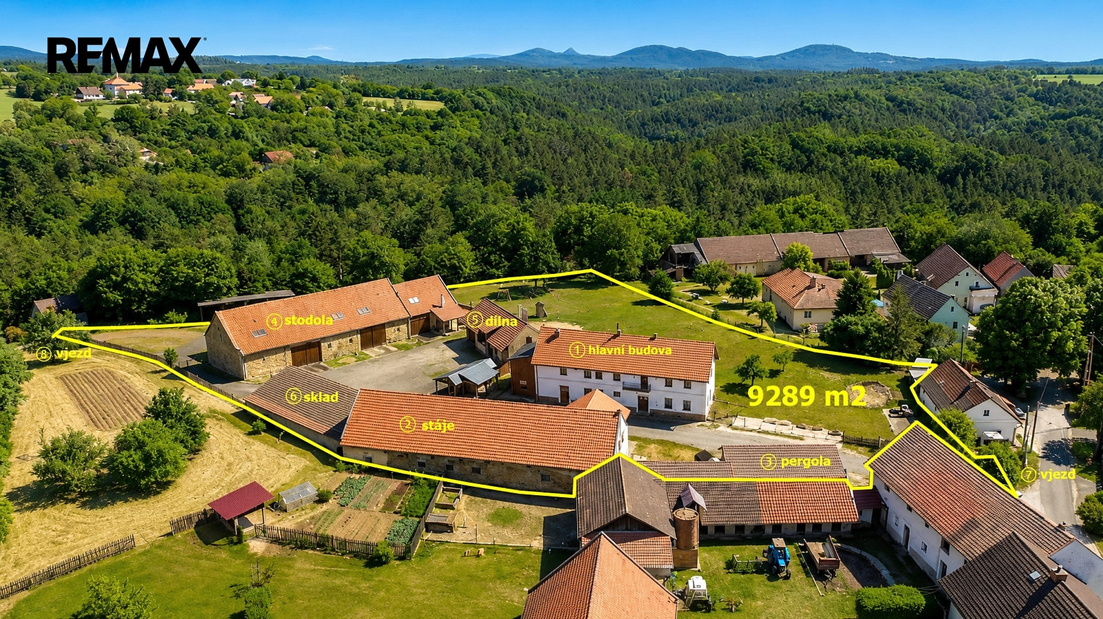 Prodej ubytovacího objektu 320 m² — photo 2