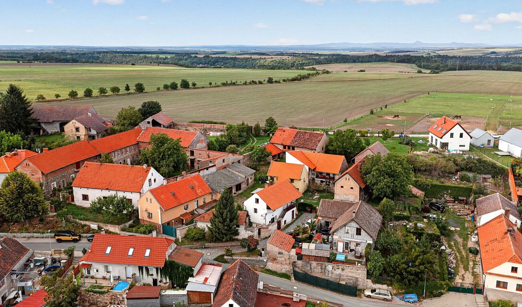 Prodej domu 130 m² s pozemkem 171 m², Holubice – náhled fotky 31