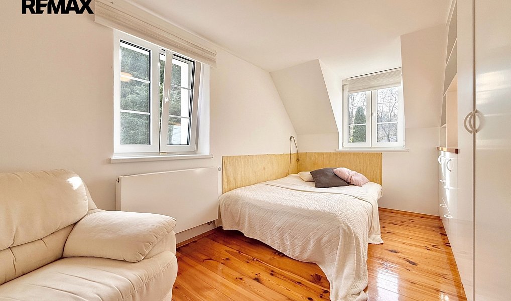 Prodej domu 650 m² s pozemkem 2 968 m², Svinaře – náhled fotky 27