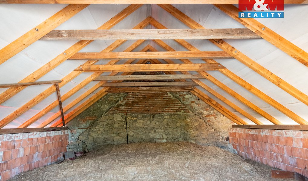 Prodej stavebního pozemku 776 m², Štěkeň – náhled fotky 23