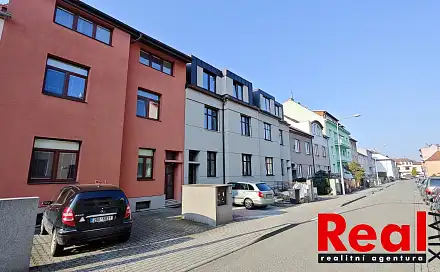 Pronájem bytu 2+1 70 m², Kotkova, Brno - Černovice