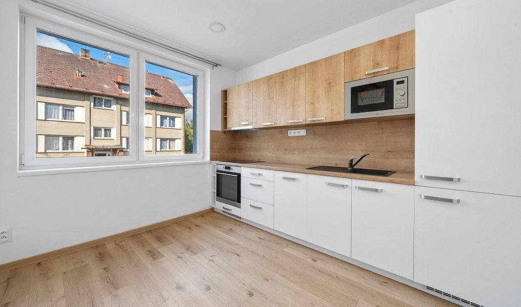 Prodej bytu 3+1 77 m², Nekvasovy – náhled fotky 2