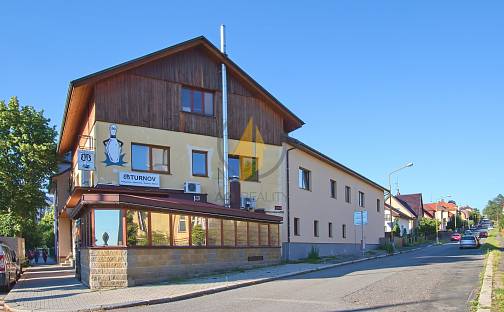 Pronájem ubytovacího objektu 1 000 m², Žižkova, Turnov, okres Semily