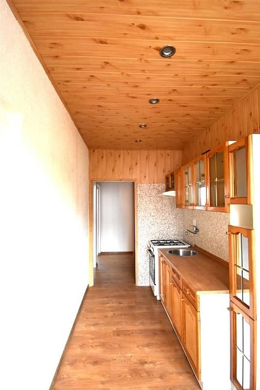 Pronájem bytu 2+1 61 m² — photo 3