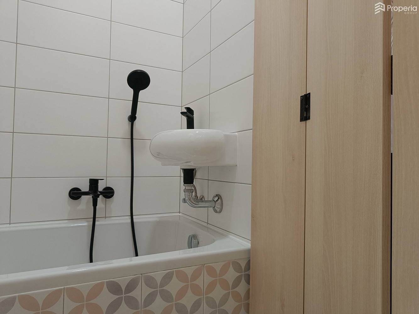 Pronájem bytu 1+kk 13 m² — photo 2