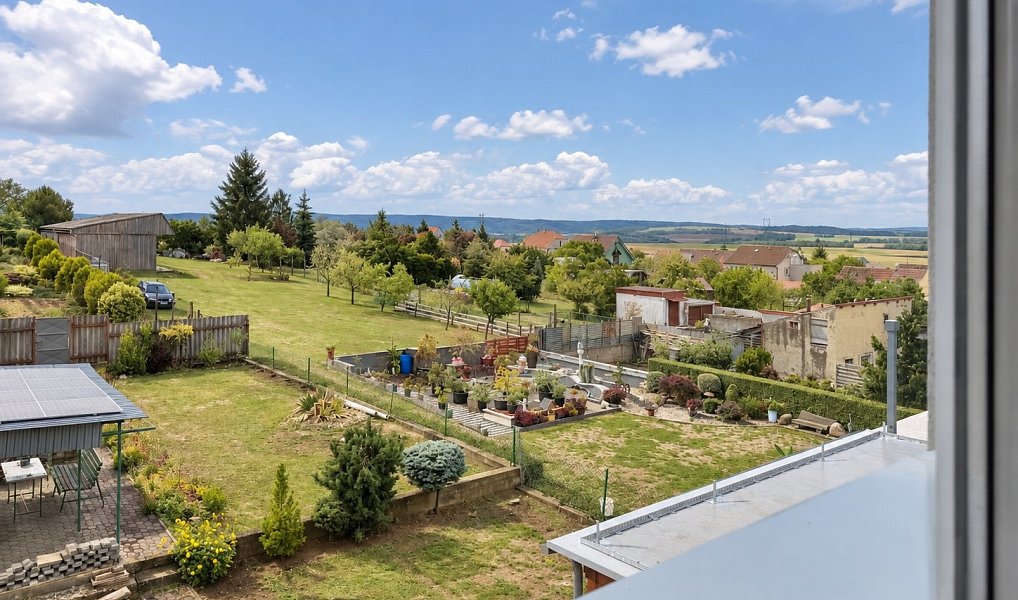 Pronájem bytu 2+1 54 m², Nová Ves – náhled fotky 8