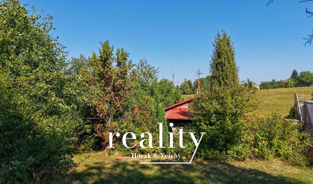 Prodej stavebního pozemku 2 200 m², Hranice – náhled fotky 28
