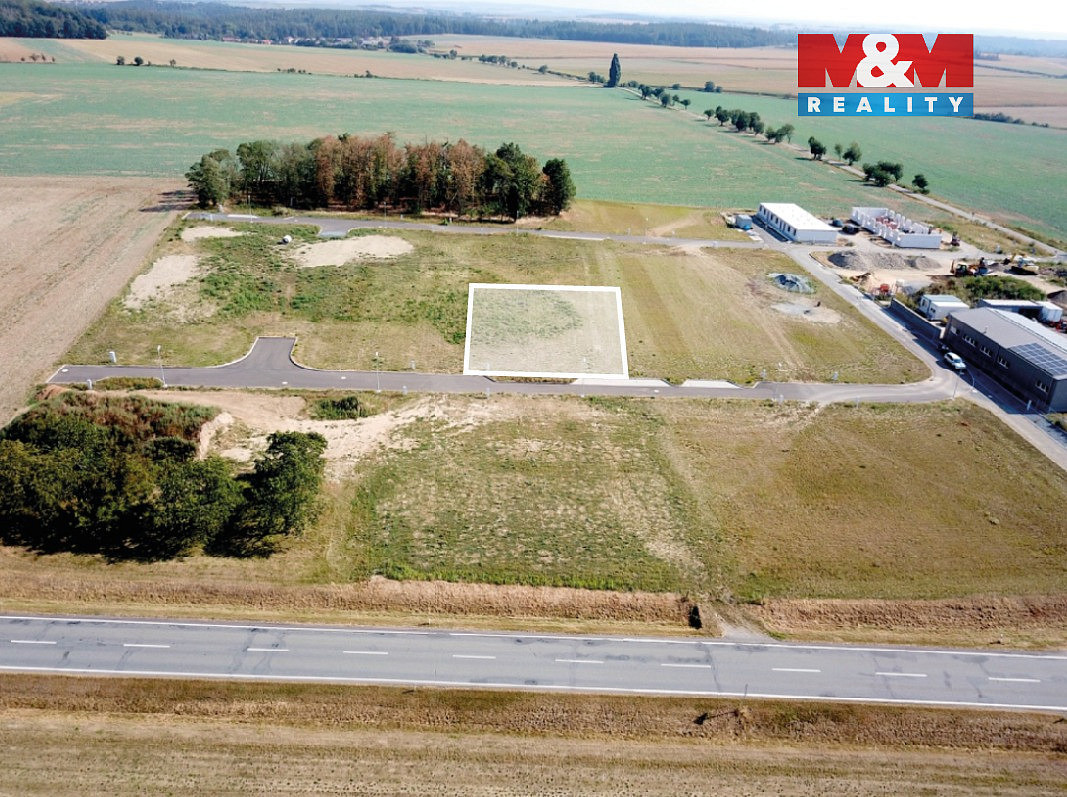 Prodej komerčního pozemku 875 m² — photo 4