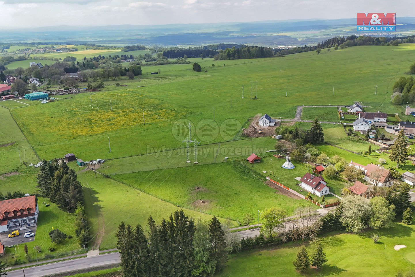 Prodej stavebního pozemku 4 038 m²