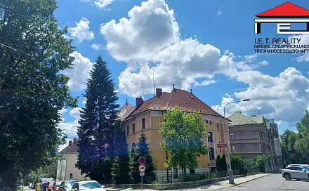 Pronájem bytu 3+kk 75 m²