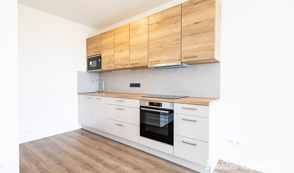 Pronájem bytu 2+kk 49 m², Praha – náhled fotky 13
