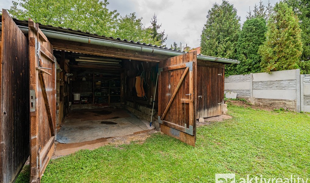 Prodej domu 257 m² s pozemkem 904 m², Liblice – náhled fotky 11