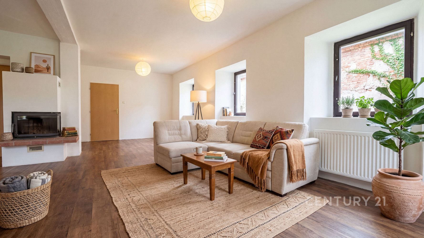 Prodej domu 550 m² s pozemkem 9 910 m² – fotografie 2