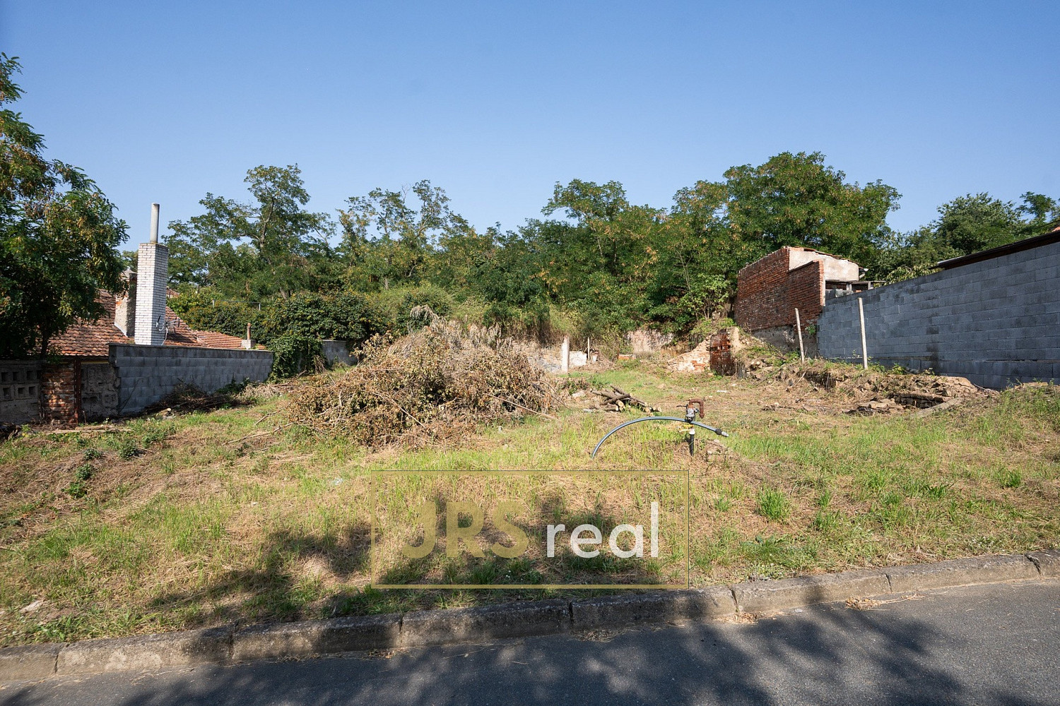 Prodej stavebního pozemku 1 094 m² – fotografie 4