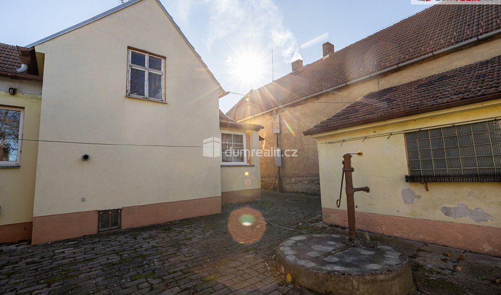 Prodej domu 115 m² s pozemkem 1 316 m², Dobrovíz – náhled fotky 4