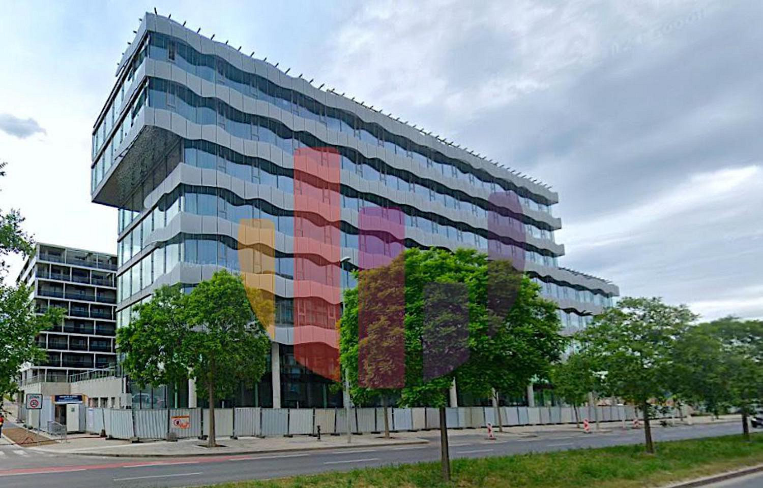 Pronájem kanceláře 1 000 m² — photo 4
