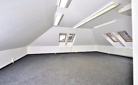 Pronájem kanceláře 87 m², Zbraslavská, Praha 5 - Malá Chuchle