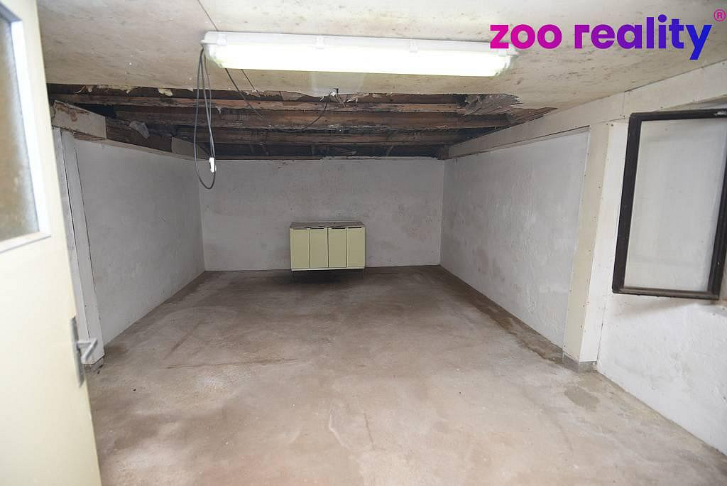 Prodej domu 1 065 m² s pozemkem 1 045 m² — photo 5