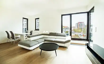 Pronájem bytu 2+kk 52 m²