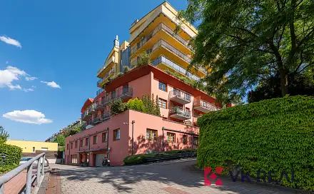 Prodej bytu 2+kk 63 m²