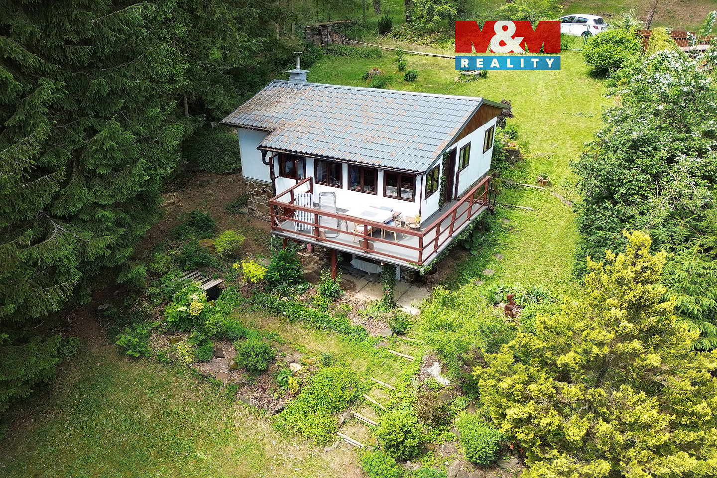 Prodej chaty/chalupy 77 m² s pozemkem 915 m²