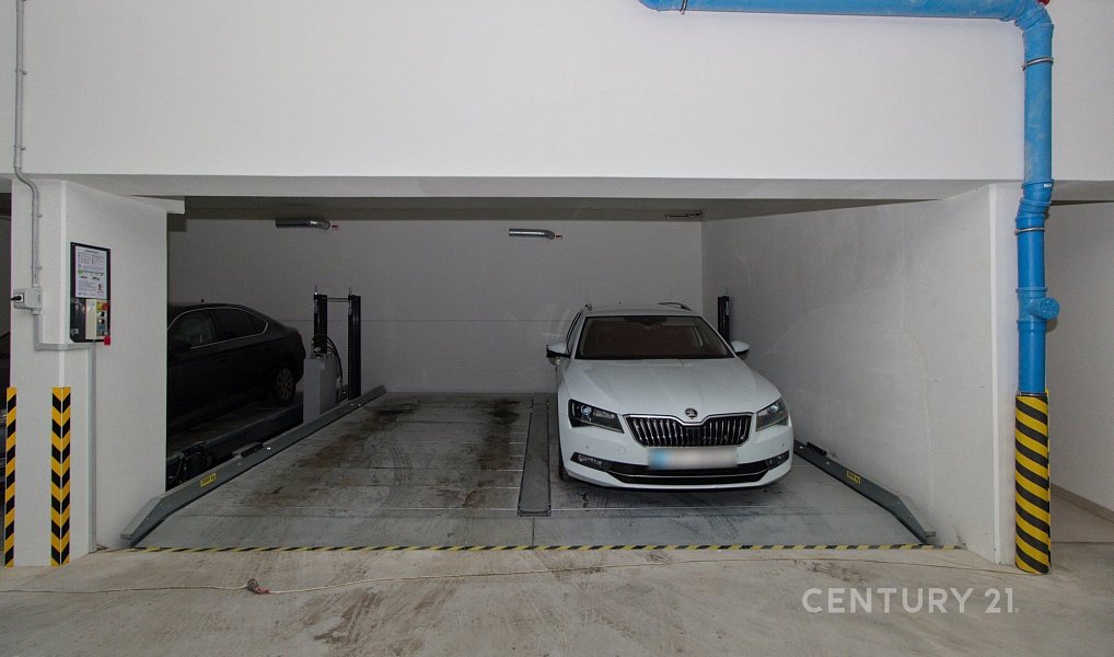 Pronájem bytu 2+kk 61 m², Plzeň – náhled fotky 17