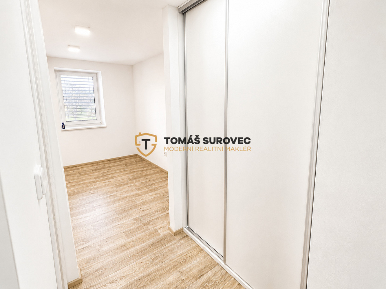 Pronájem bytu 1+1 30 m² — photo 4