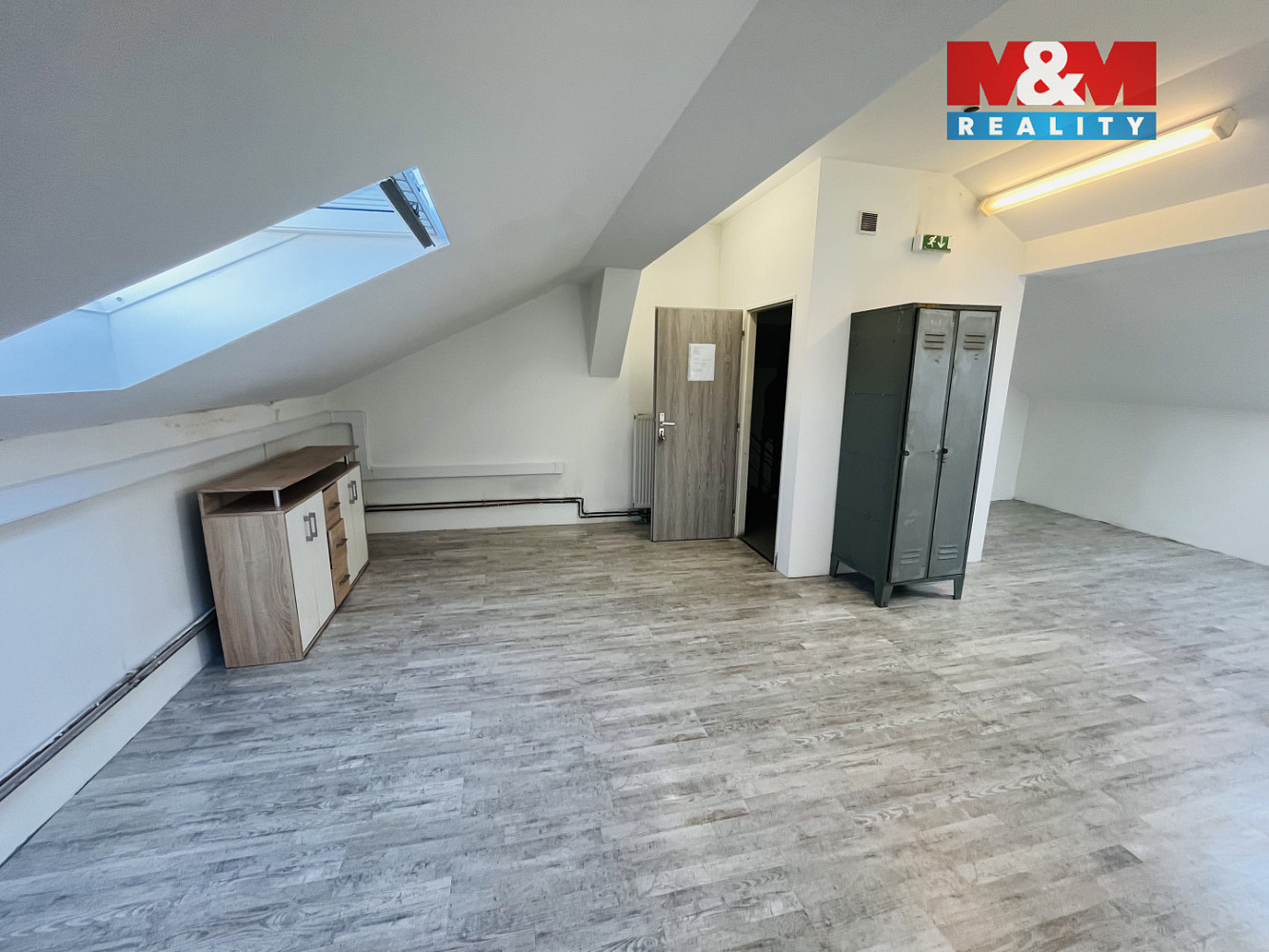 Pronájem kanceláře 101 m² — photo 5