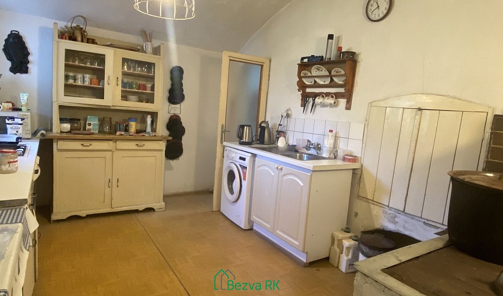 Prodej obchodních prostor 1 358 m², Varvažov – náhled fotky 32