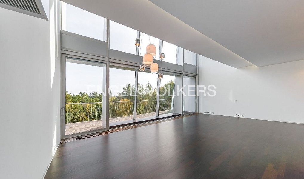 Pronájem bytu 6+kk 297 m², Praha – náhled fotky 6