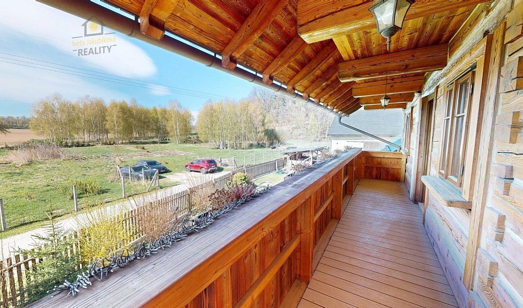 Pronájem domu 638 m² s pozemkem 1 266 m², Okna – náhled fotky 23