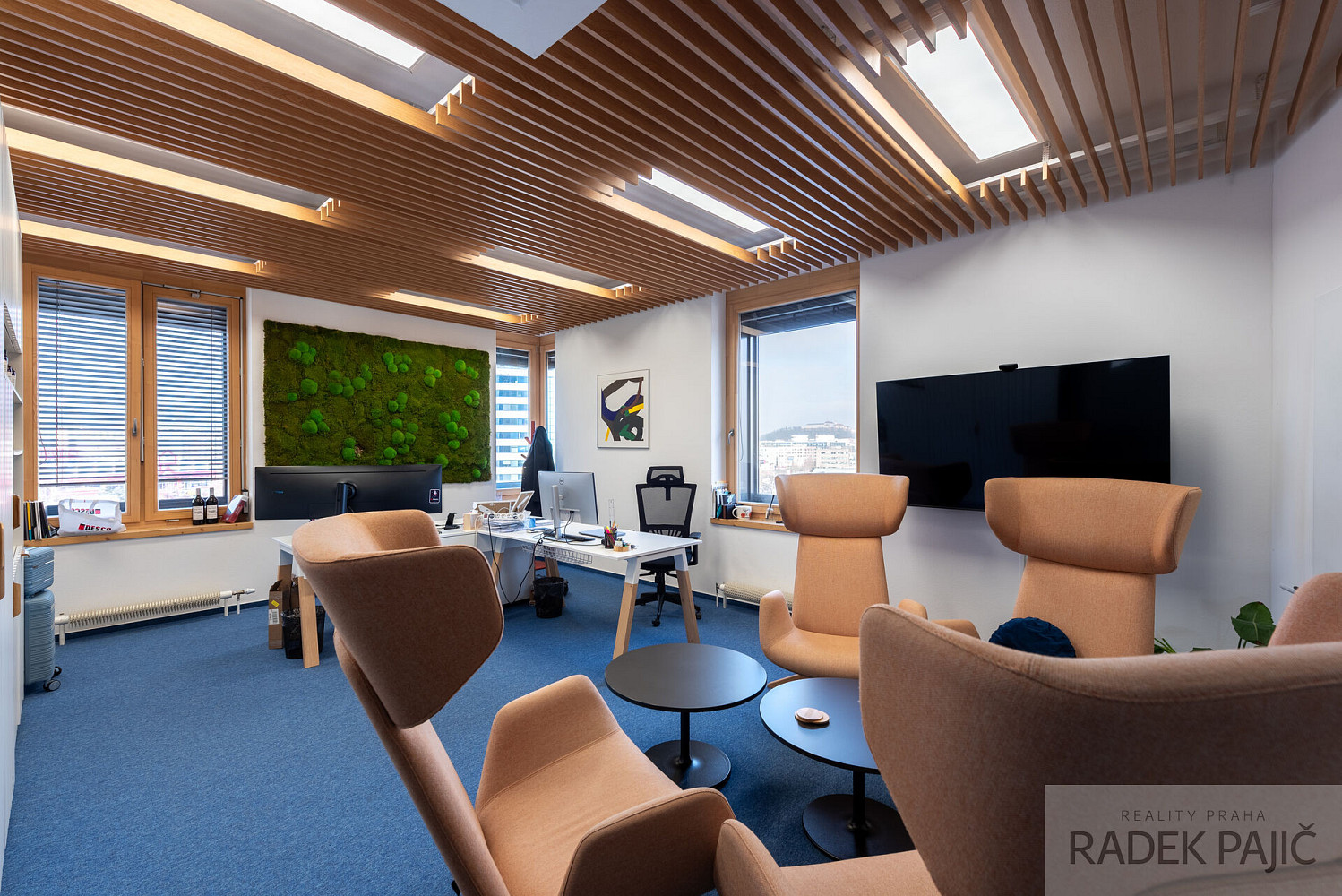 Prodej kanceláře 320 m² – fotografie 3
