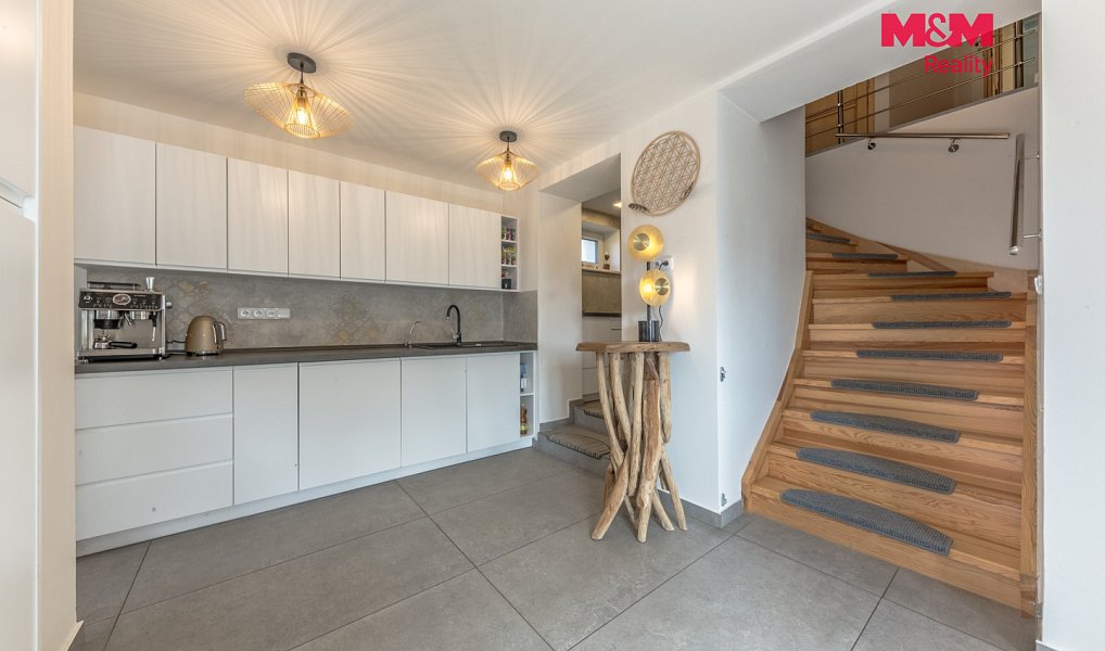 Prodej domu 262 m² s pozemkem 1 440 m², Řepín – náhled fotky 3