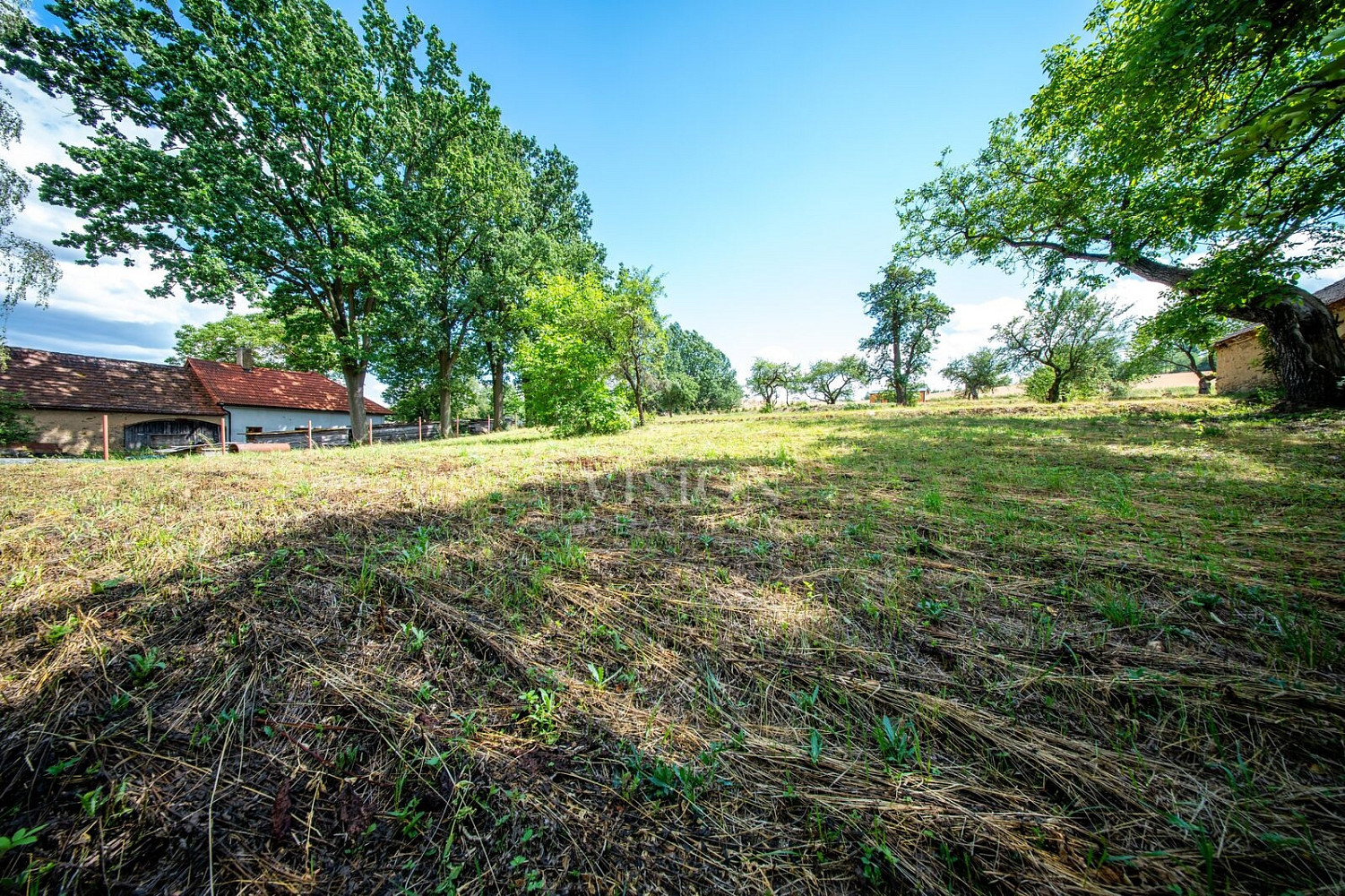 Prodej stavebního pozemku 1 490 m² — photo 3