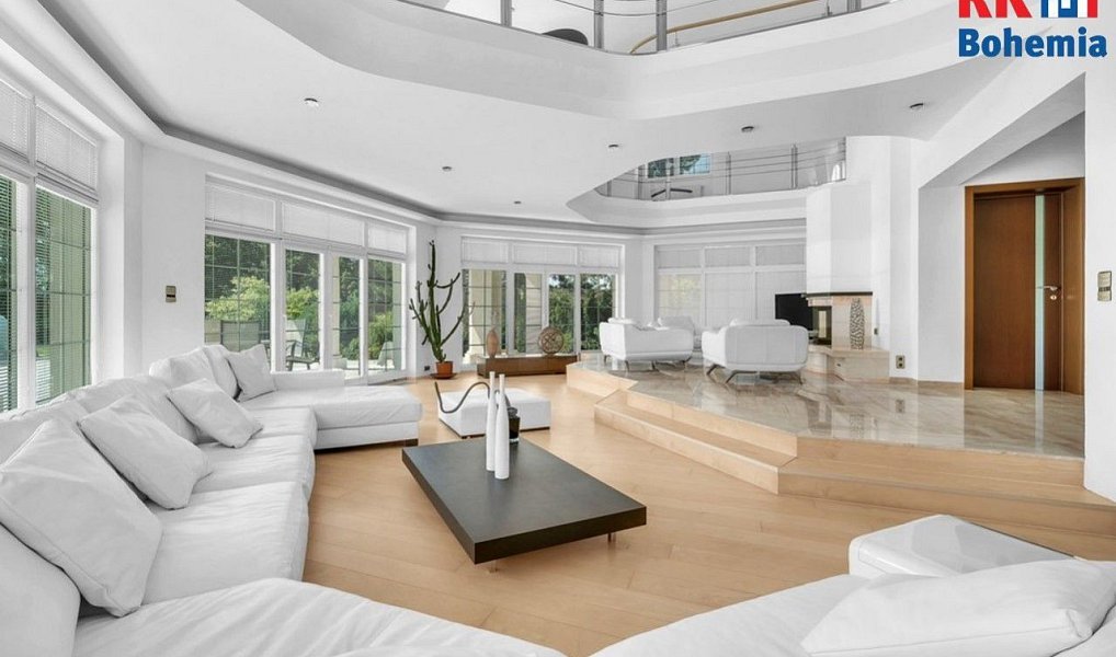 Prodej domu 696 m² s pozemkem 3 230 m², Turnov – náhled fotky 7