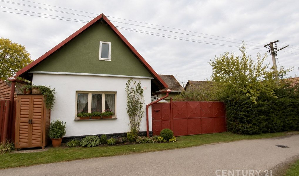 Prodej domu 106 m² s pozemkem 349 m², Chrtníč – náhled fotky 3