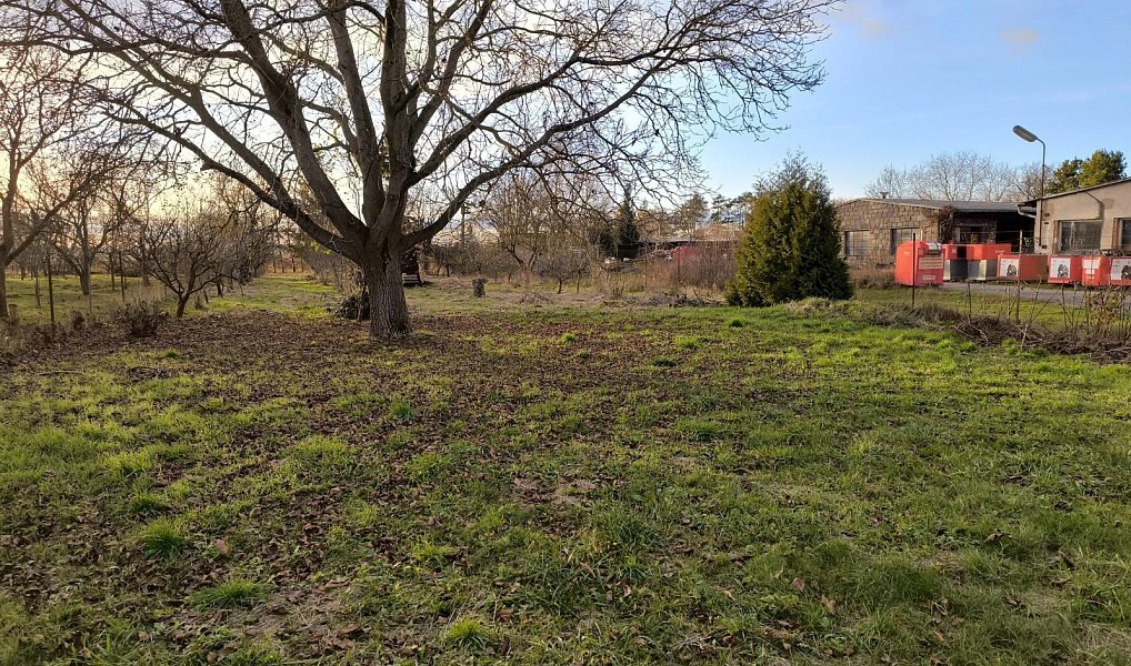 Prodej stavebního pozemku 875 m², Grygov – náhled fotky 3
