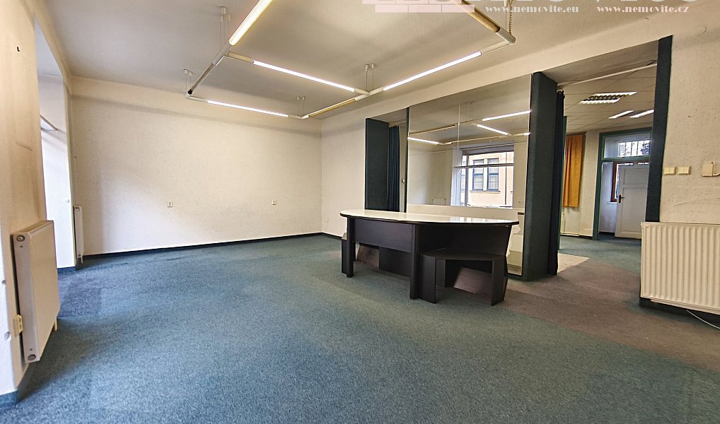 Prodej obchodních prostor 73 m², Pardubice – náhled fotky 3