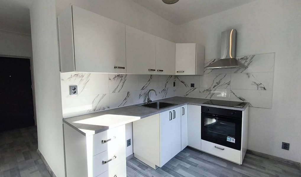 Pronájem bytu 2+1 55 m², Karviná – náhled fotky 6